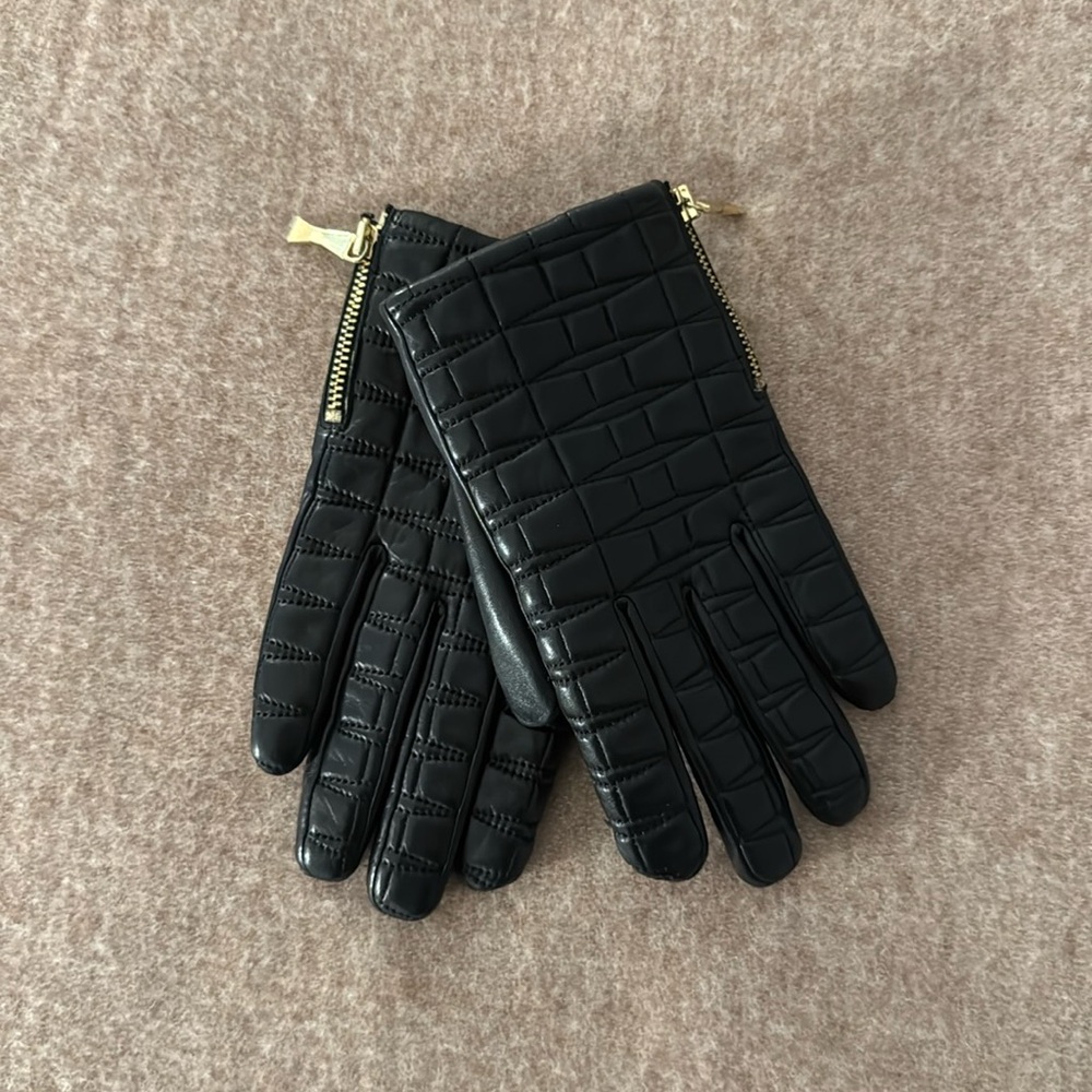 NWOT Kate Spade Quilted Leather Gloves
